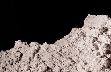 We offer a full-range of coarse to fine aluminum powders
